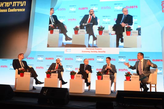 The Great Powers Panel / :  
